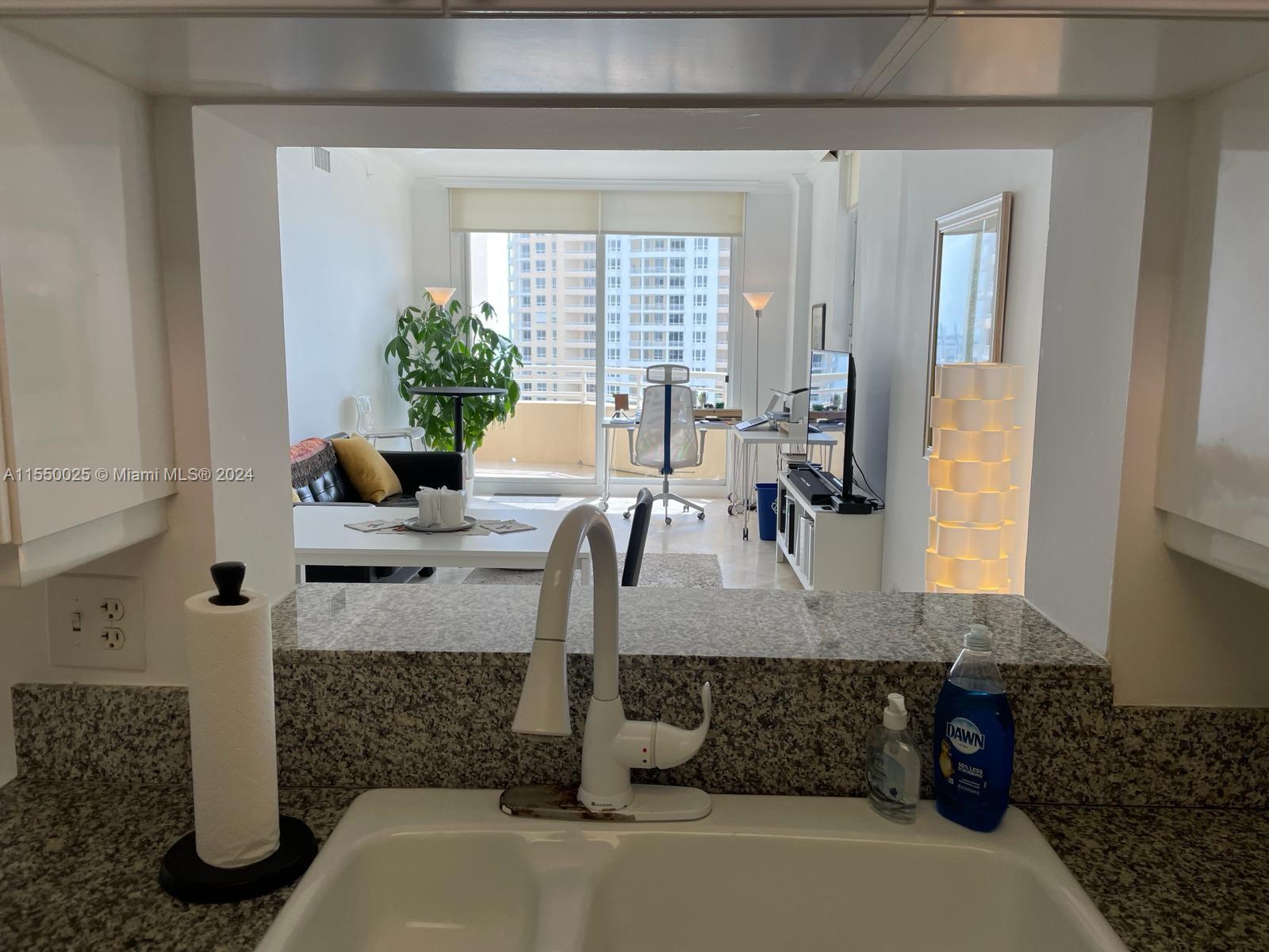 888 Brickell Key Dr # 2509