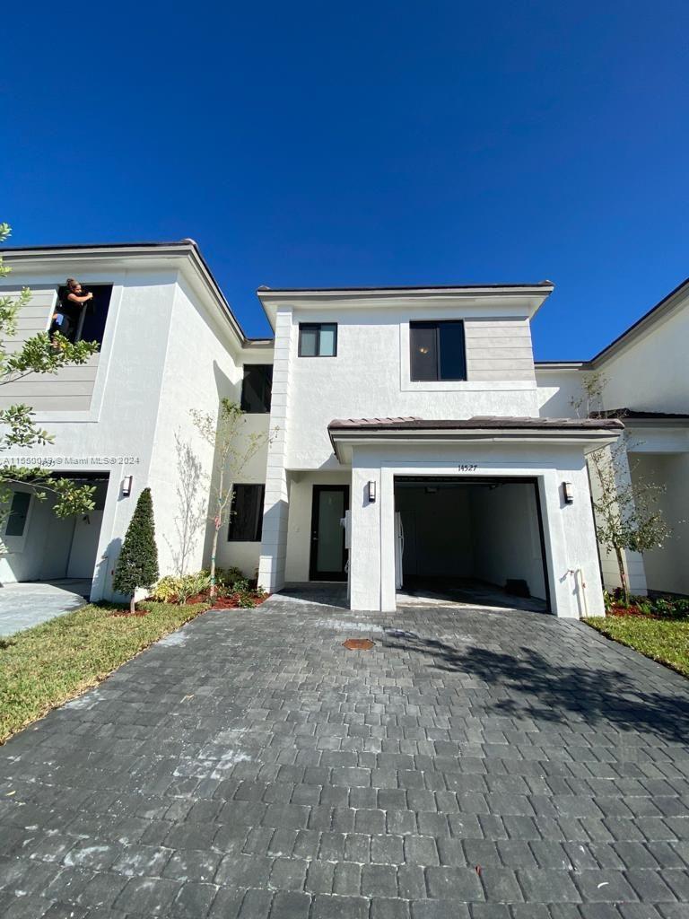 14527 SW 24th Ter