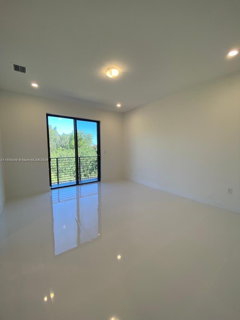 14527 SW 24th Ter