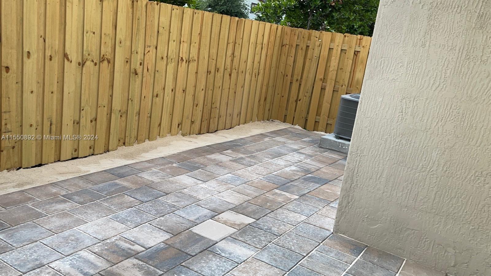 8045 NW 104th Ave # 2