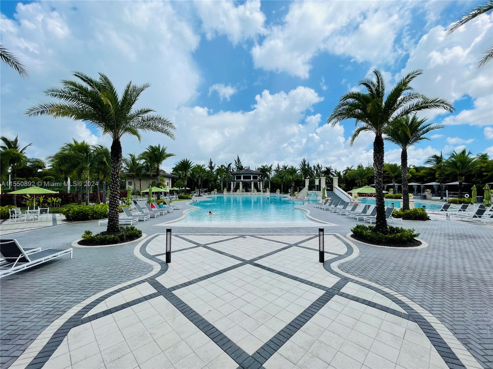 8045 NW 104th Ave # 2