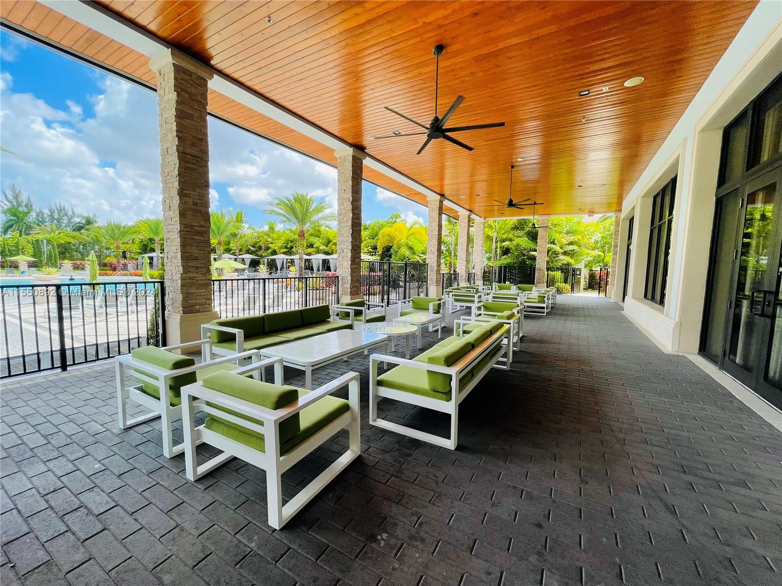 8045 NW 104th Ave # 2