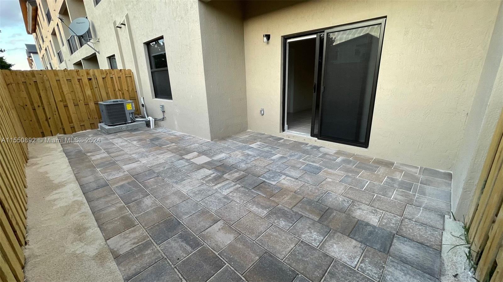 8045 NW 104th Ave # 2