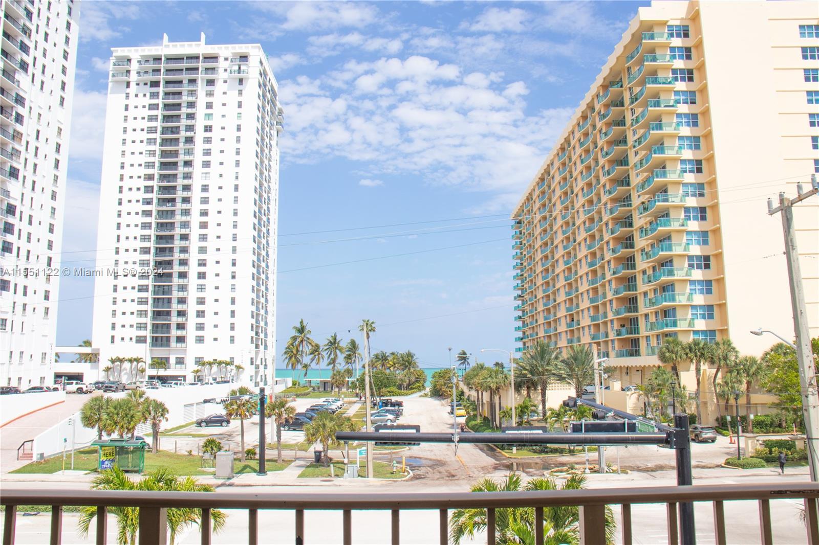 2600 S Ocean Dr # S313