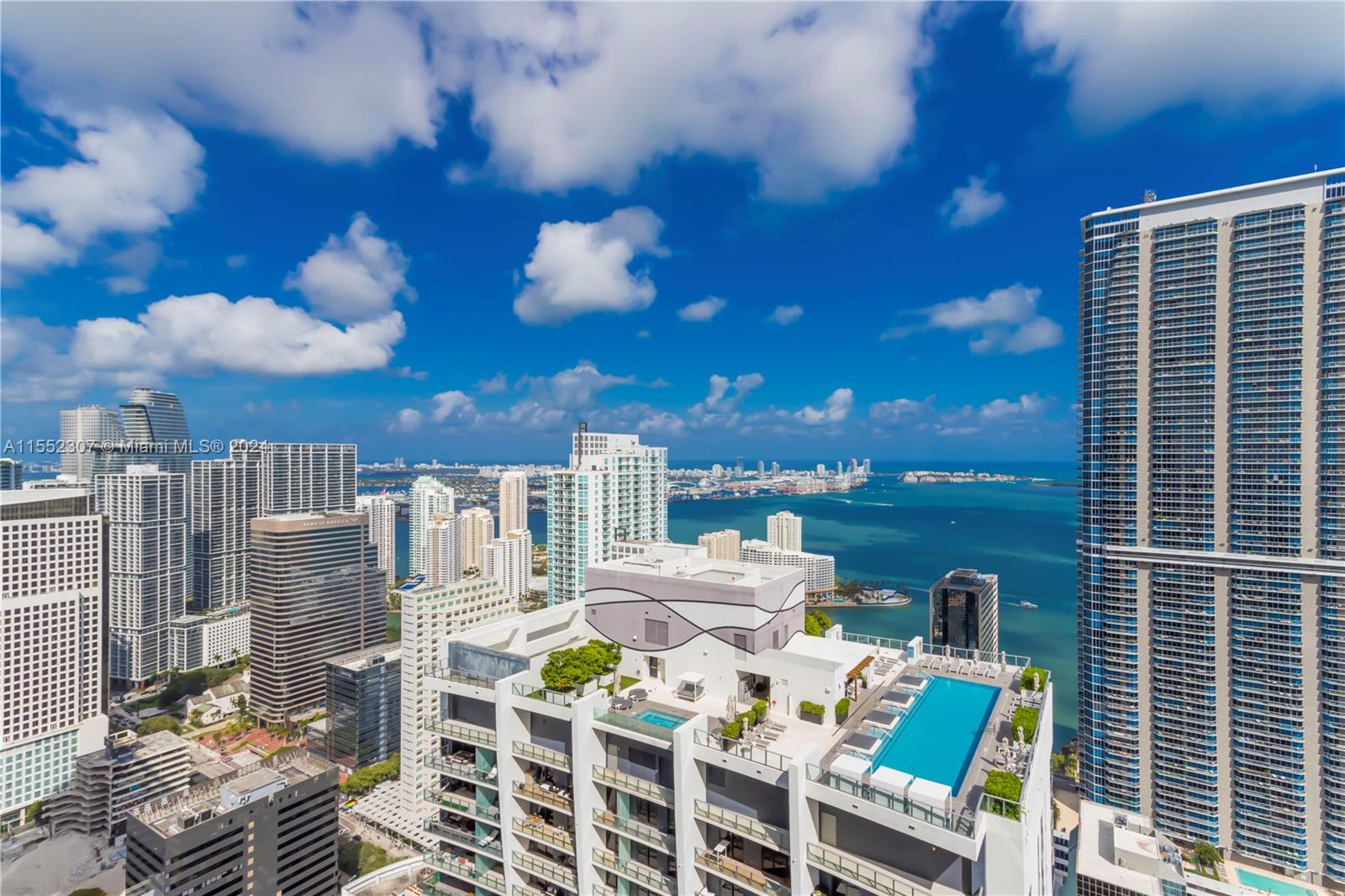 1000 Brickell Plz Unit: PH5703