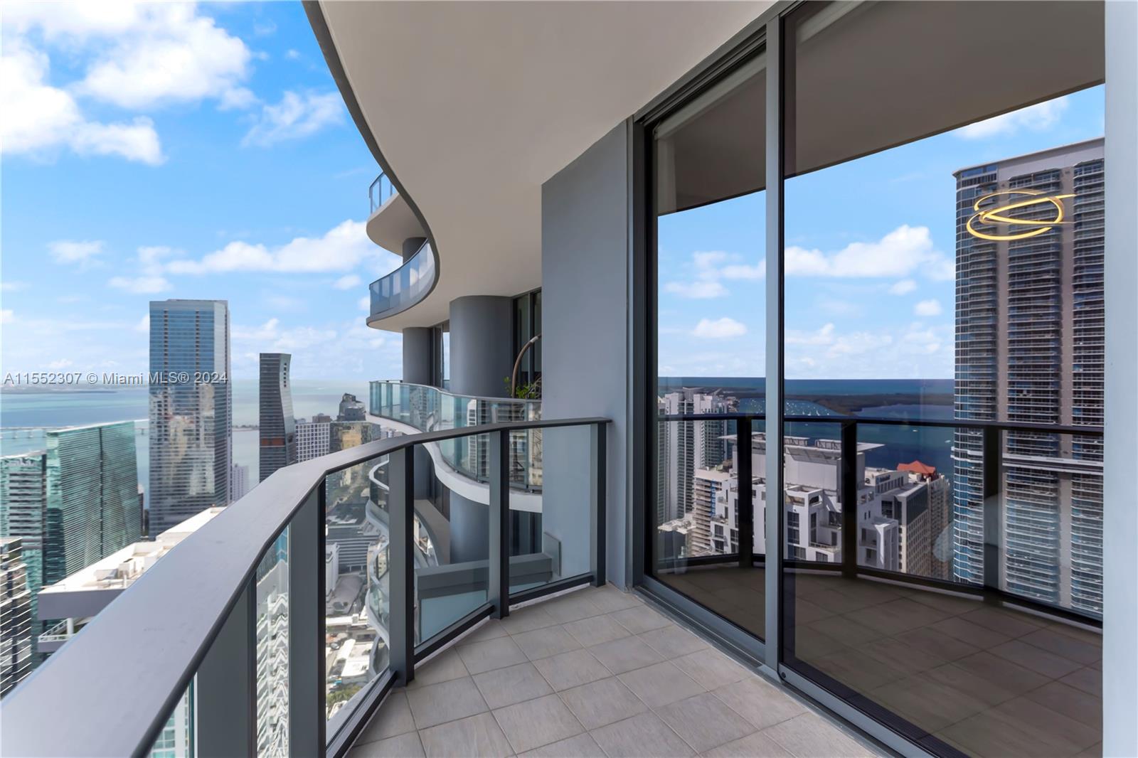 1000 Brickell Plz Unit: PH5703