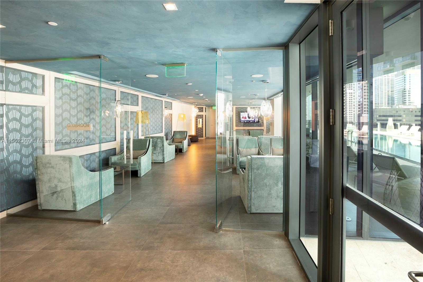 1000 Brickell Plz Unit: PH5703