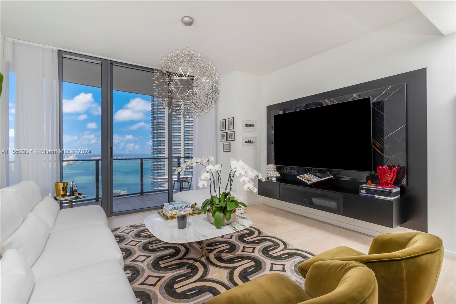 1000 Brickell Plz Unit: PH5703
