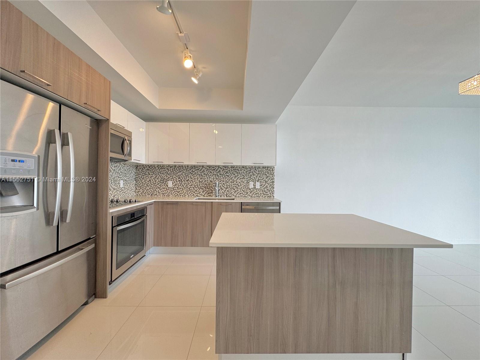 5300 Paseo Blvd # 1805