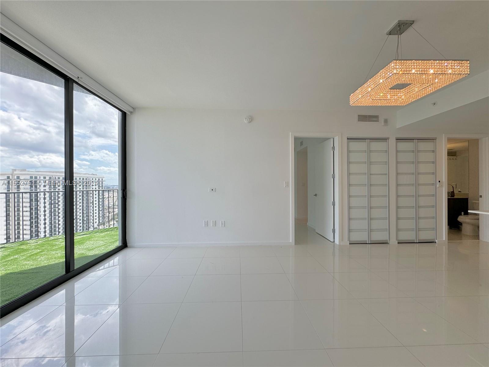 5300 Paseo Blvd # 1805