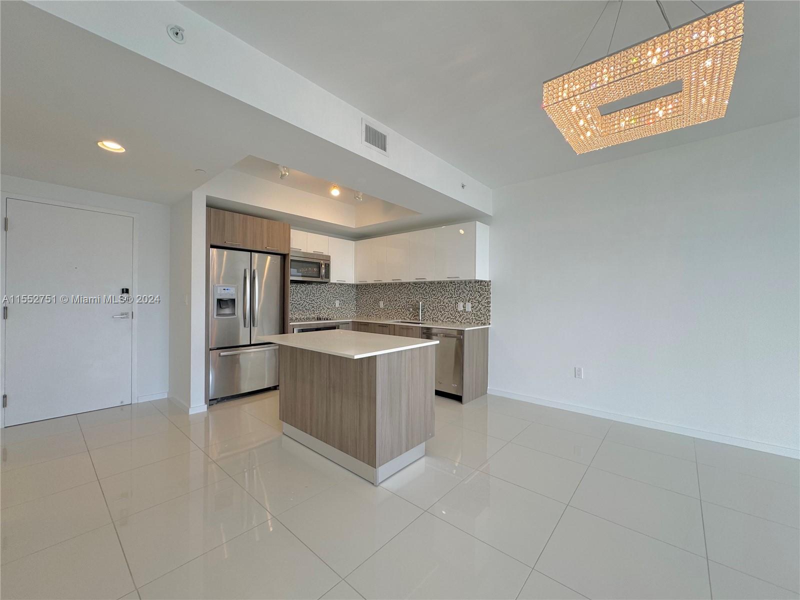 5300 Paseo Blvd # 1805