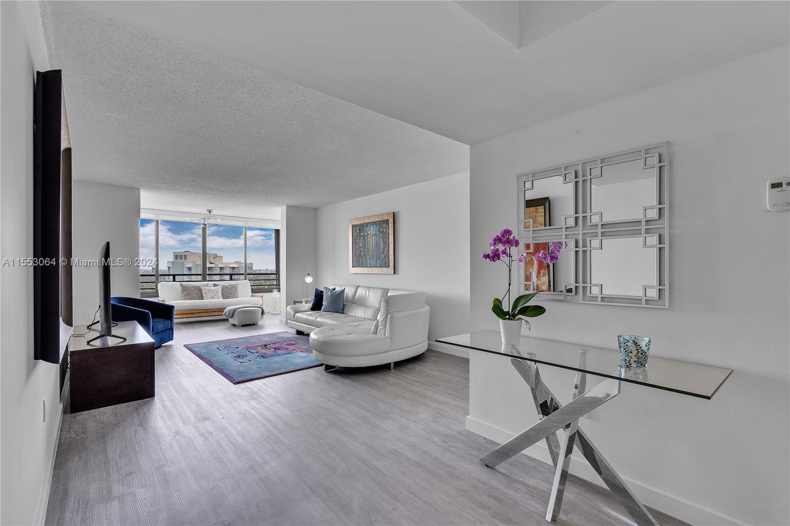 2333 Brickell Ave Unit: PH208