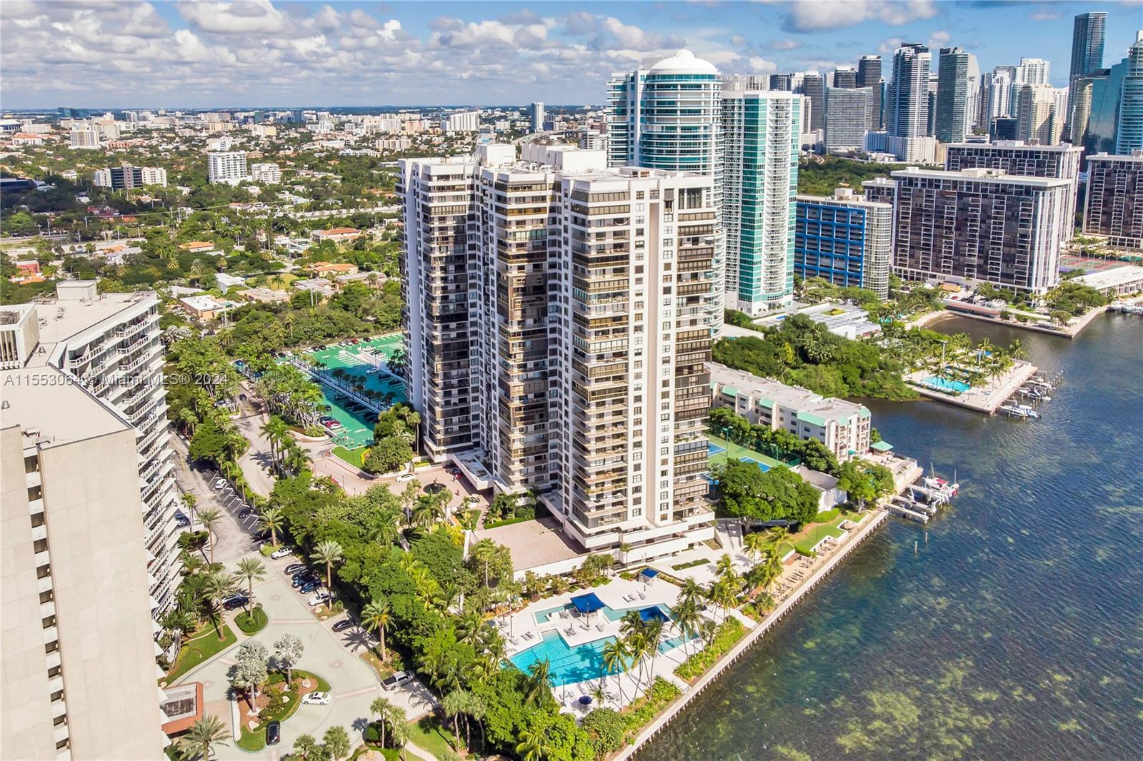 2333 Brickell Ave Unit: PH208