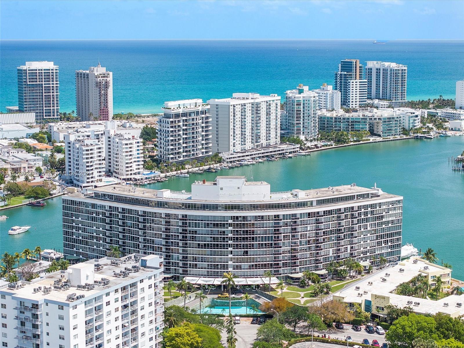 900 Bay Dr # 922