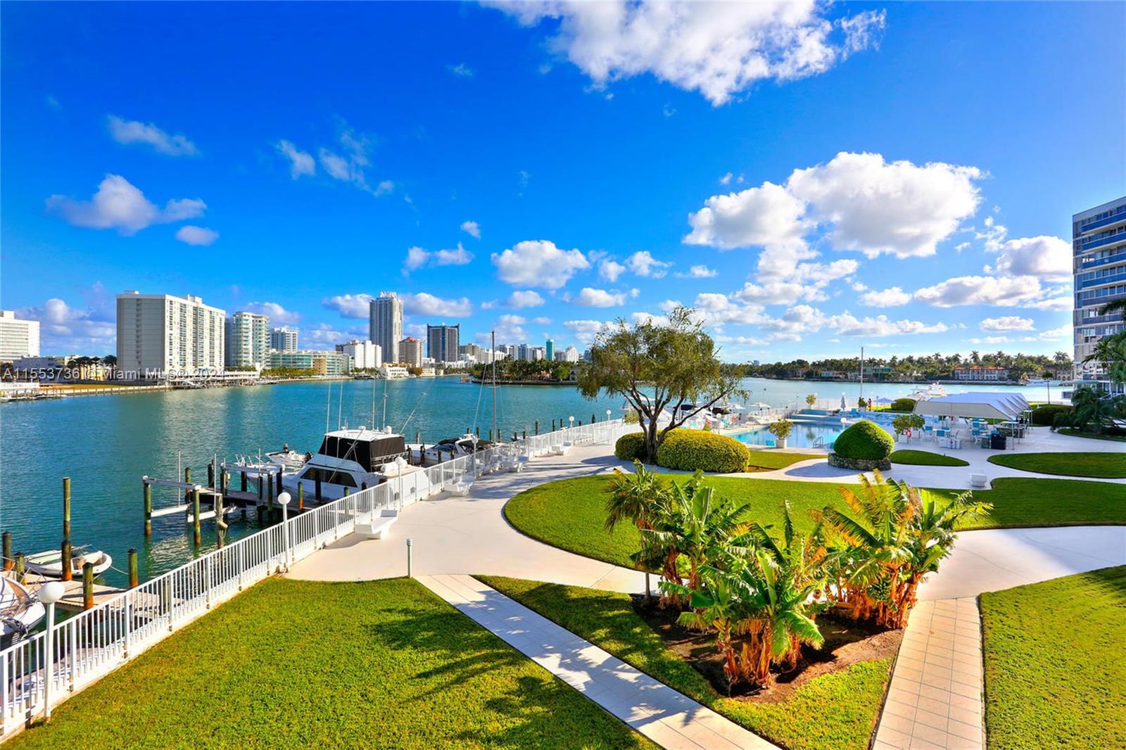 900 Bay Dr # 922