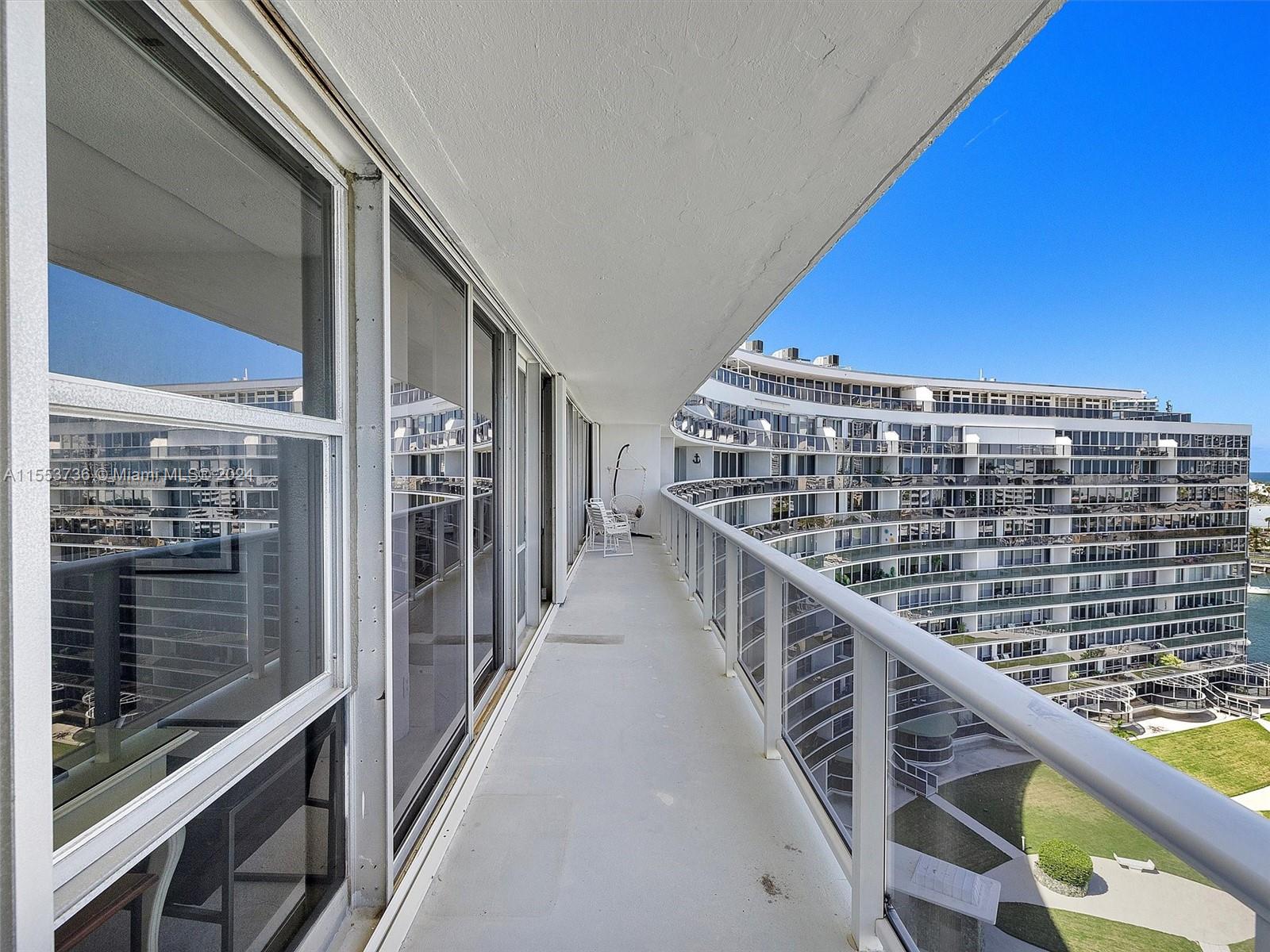900 Bay Dr # 922