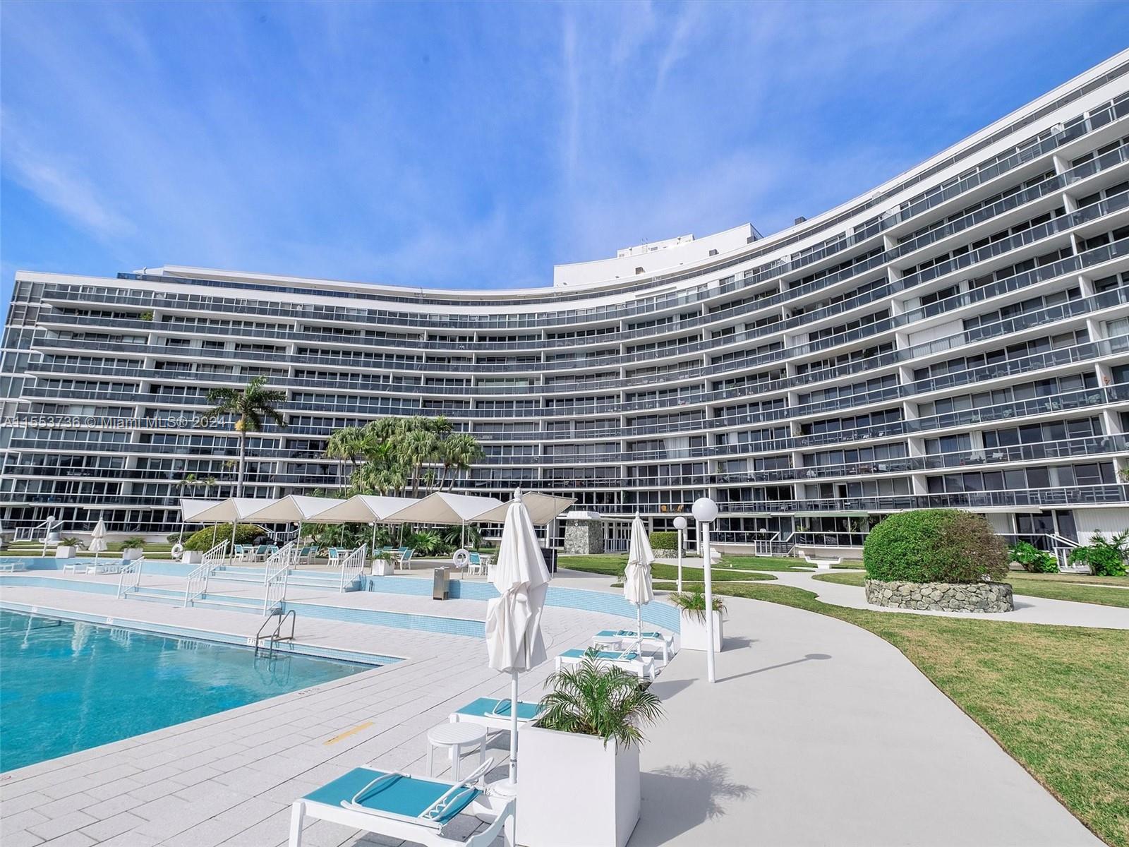 900 Bay Dr # 922