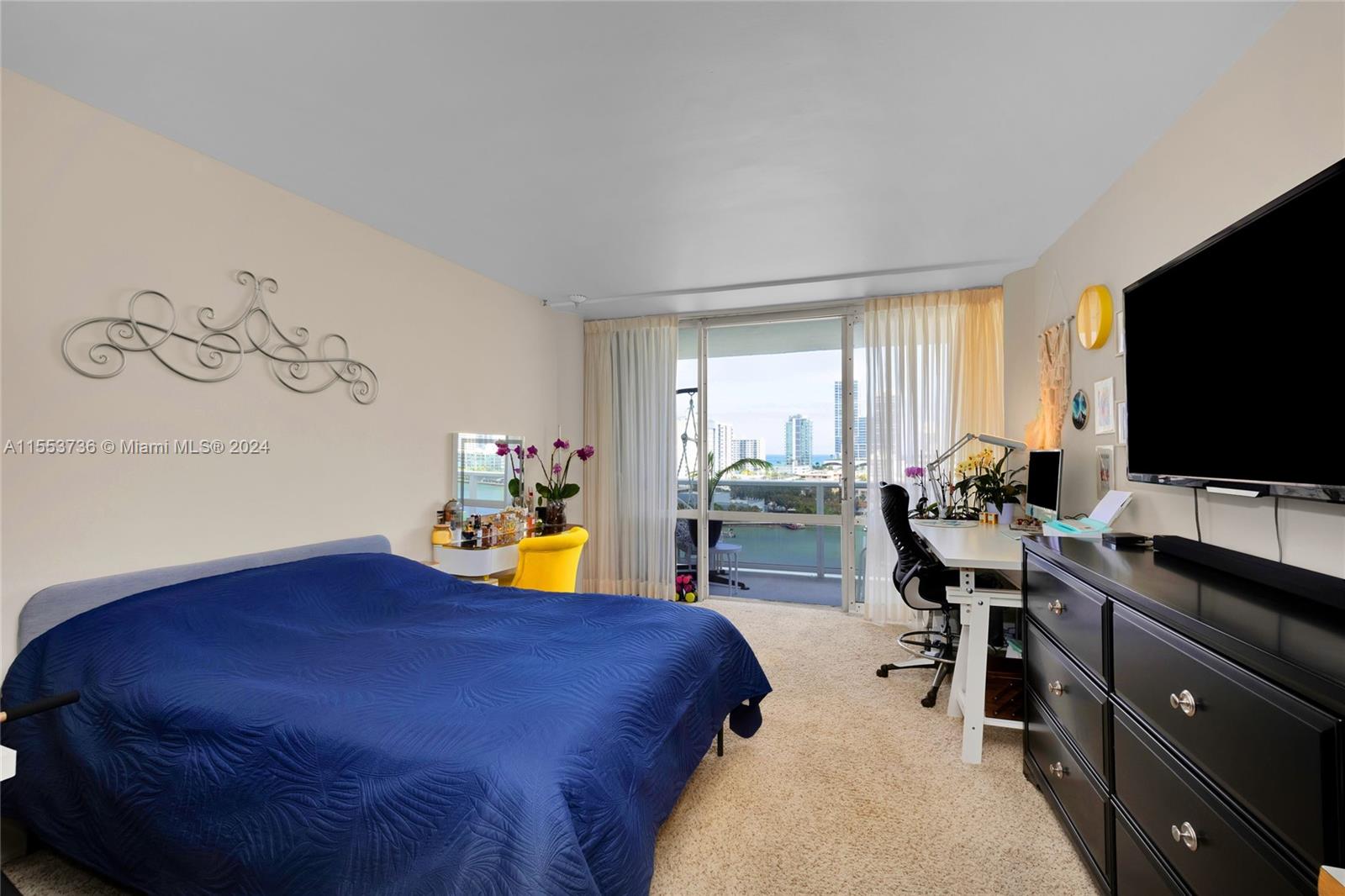 900 Bay Dr # 922