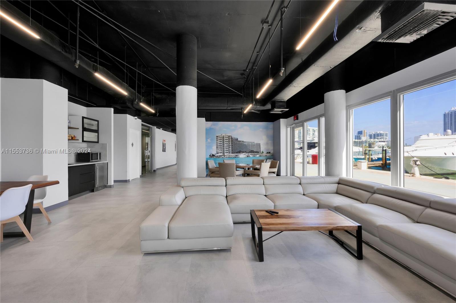 900 Bay Dr # 922