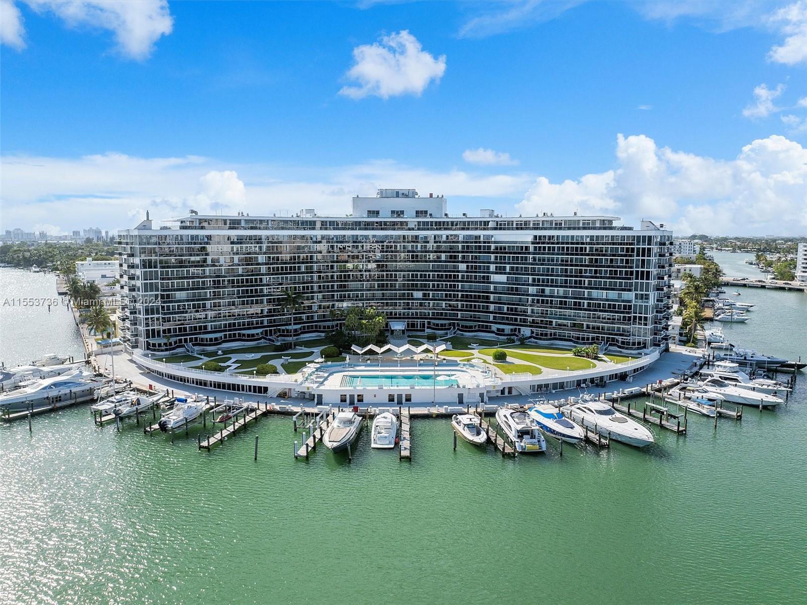 900 Bay Dr # 922