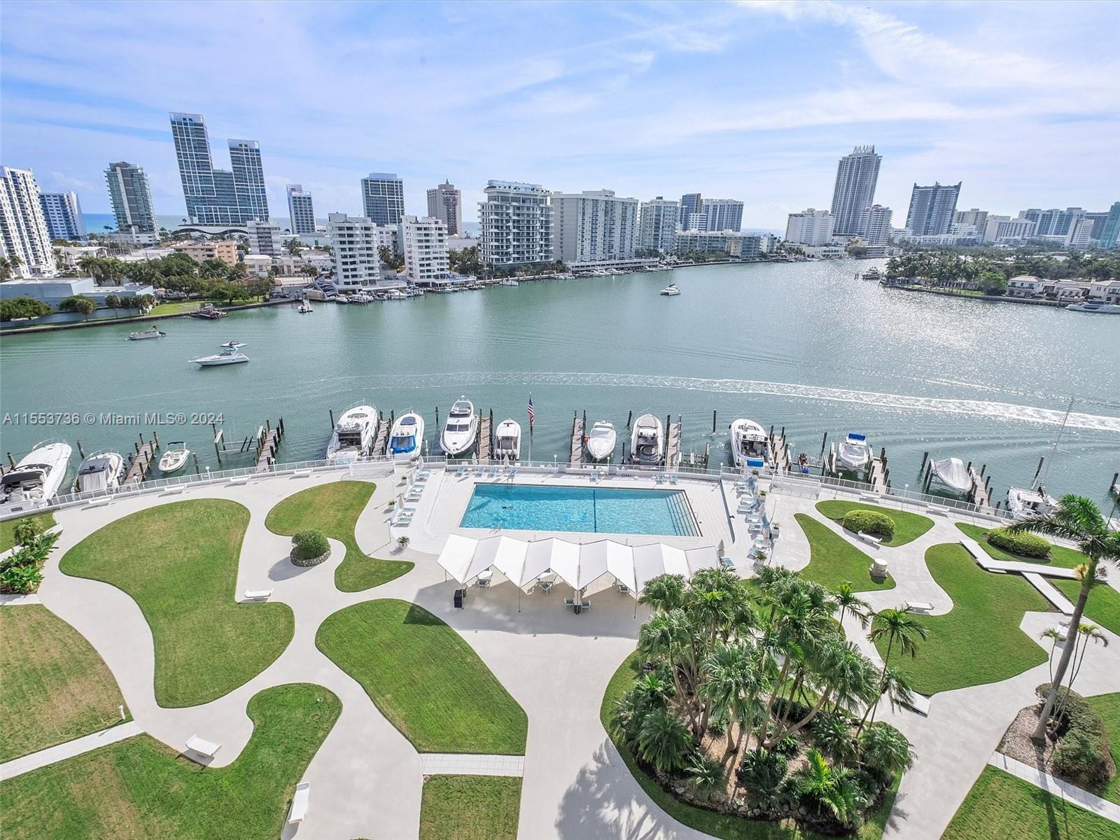 900 Bay Dr # 922