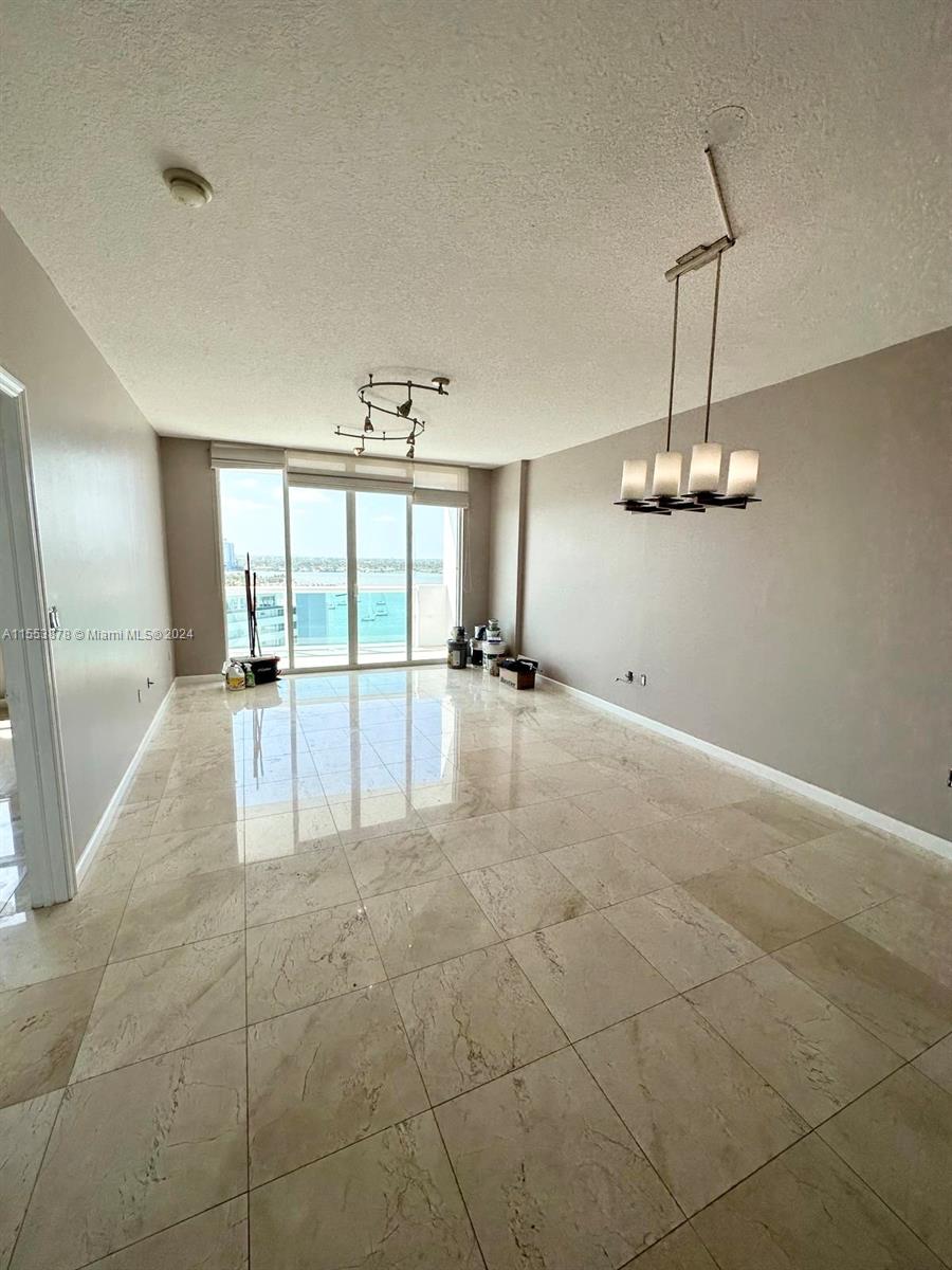 7900 Harbor Island Dr # 1424