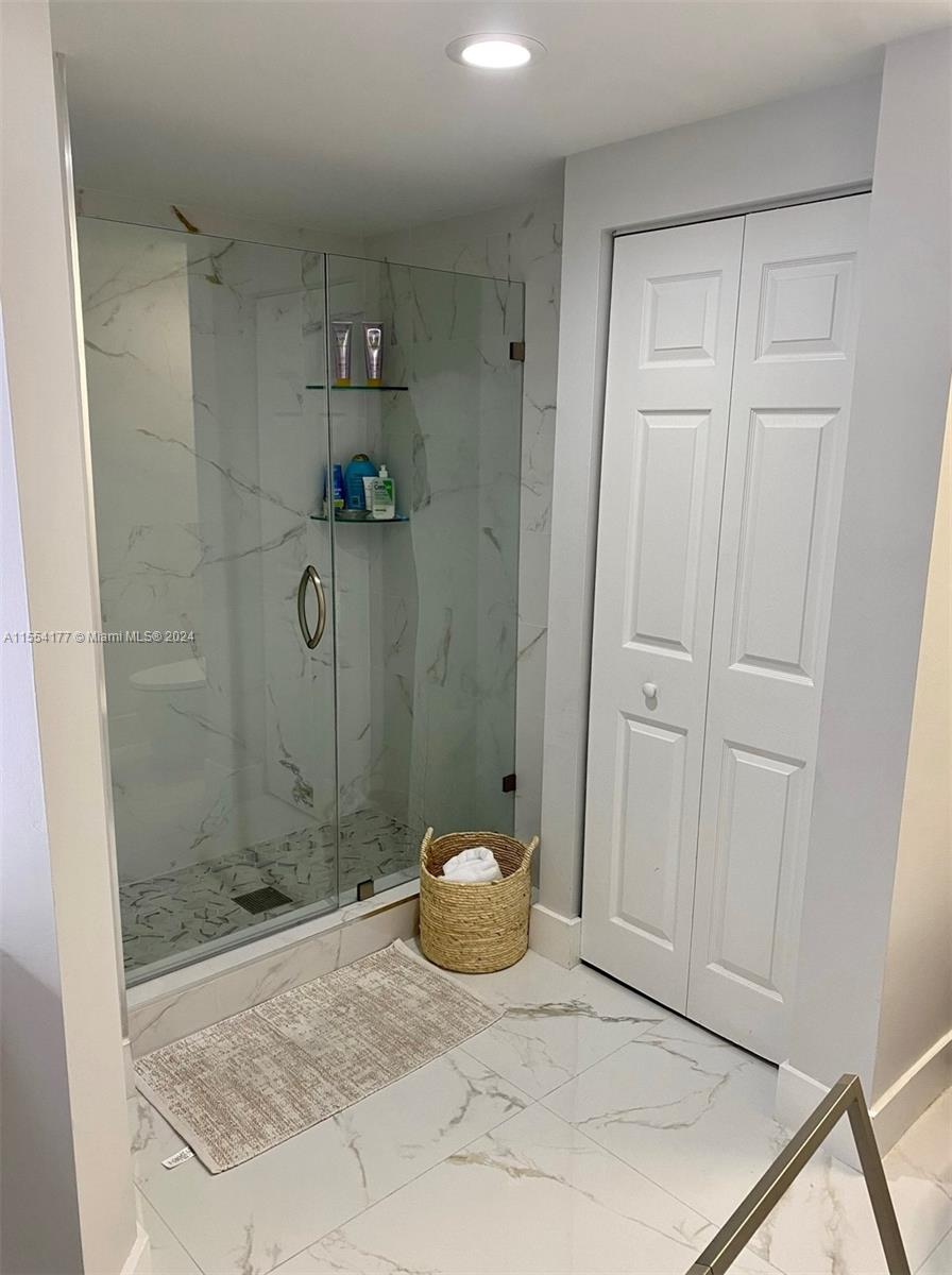 17125 N Bay Rd # 3609