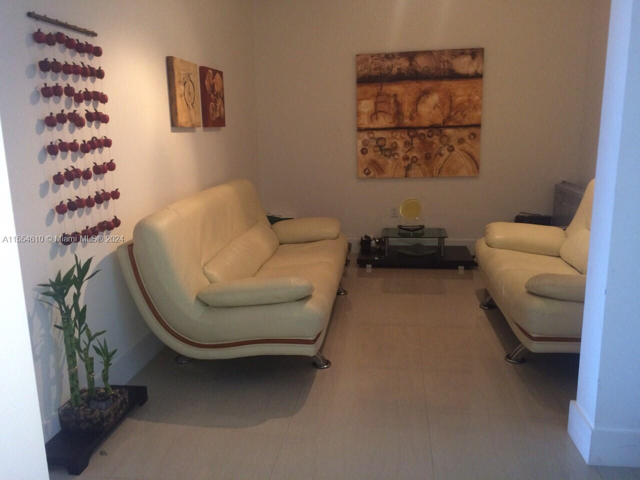 2681 N Flamingo Rd # 502S