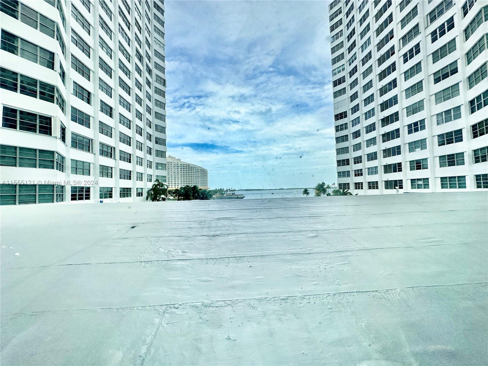 825 Brickell Bay Dr # 344