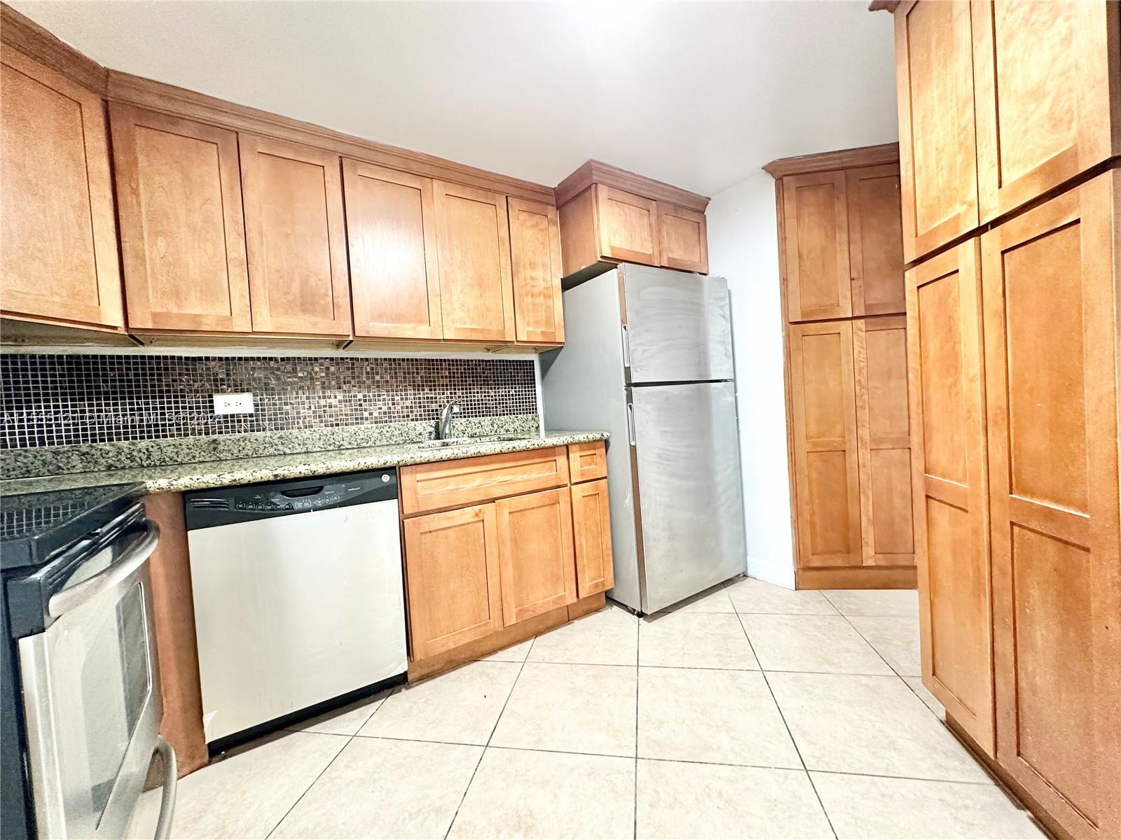 825 Brickell Bay Dr # 344