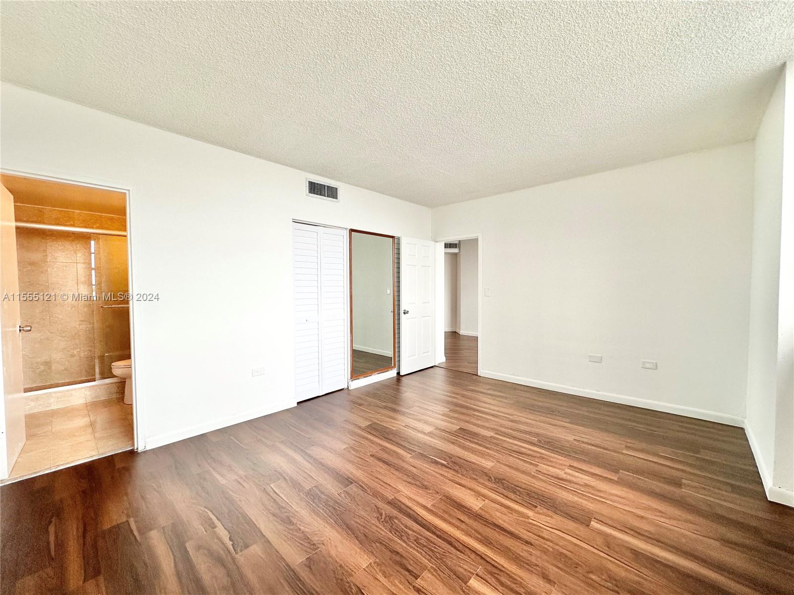 825 Brickell Bay Dr # 344