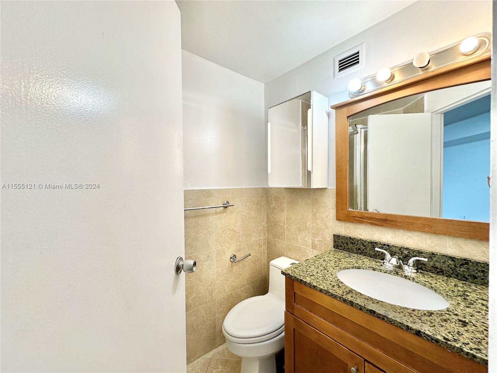 825 Brickell Bay Dr # 344