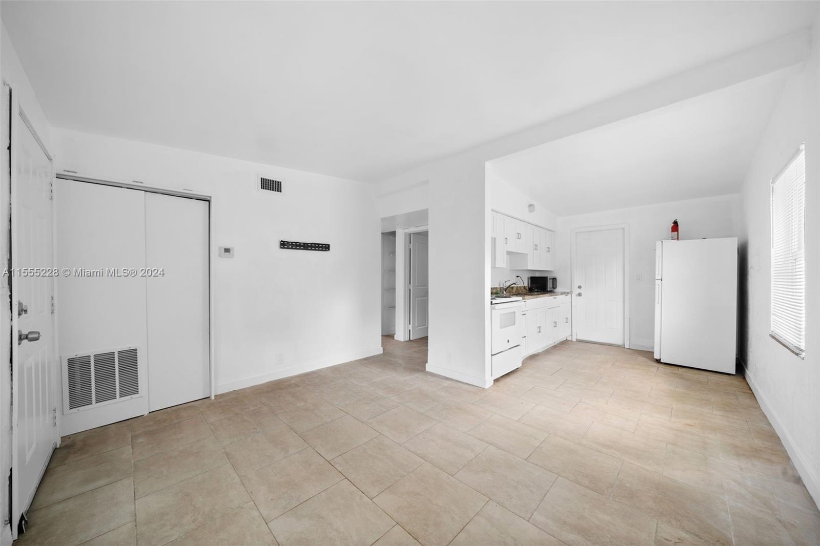 1896 Service Rd # 0, Opa-Locka Unit: 0