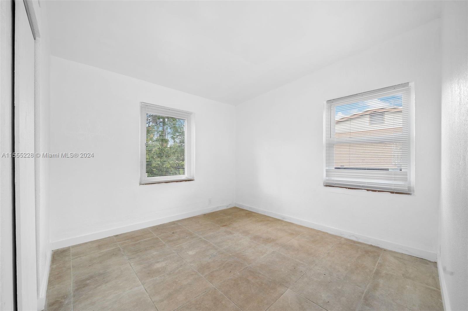 1896 Service Rd # 0, Opa-Locka Unit: 0