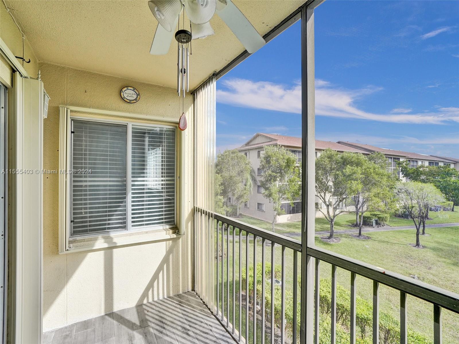 1651 SW 127th Ave # 304A