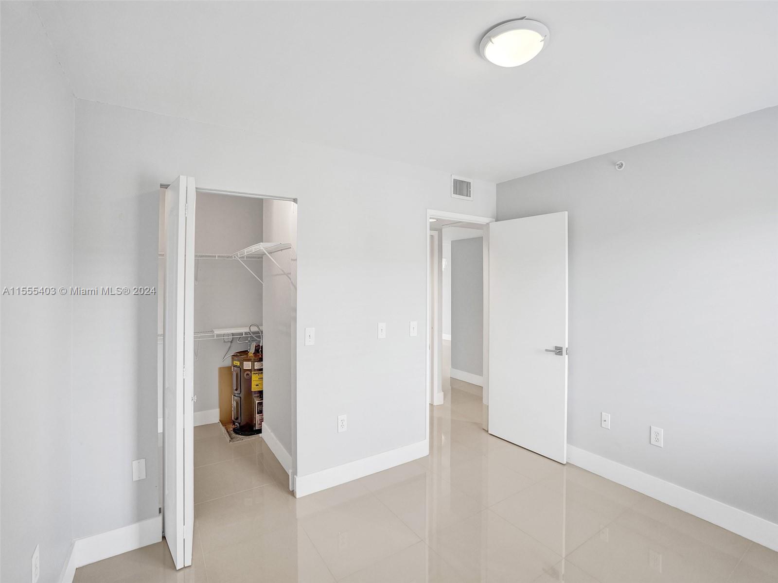 1651 SW 127th Ave # 304A