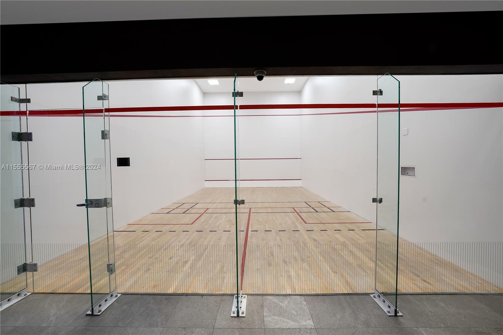 1010 Brickell Ave # 3911