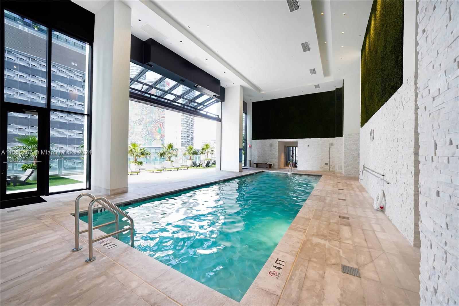 1010 Brickell Ave # 3911