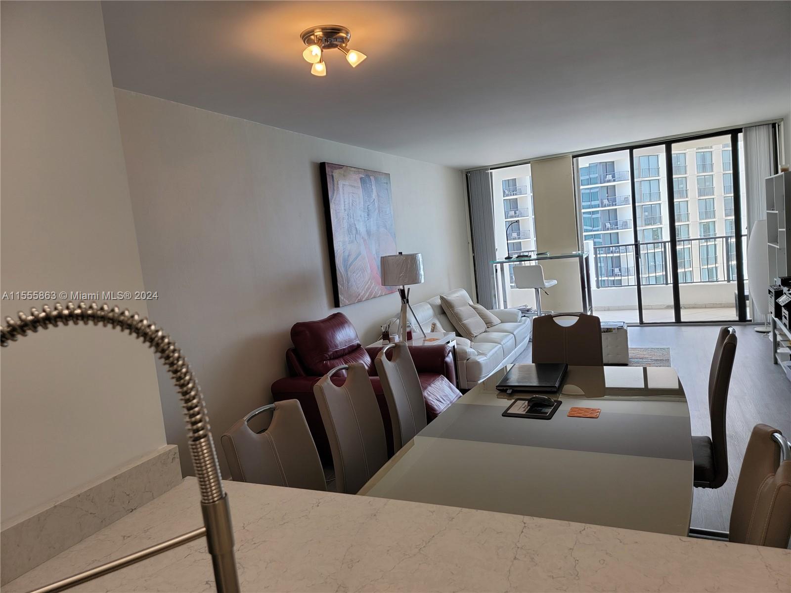 555 NE 15th St # 27E