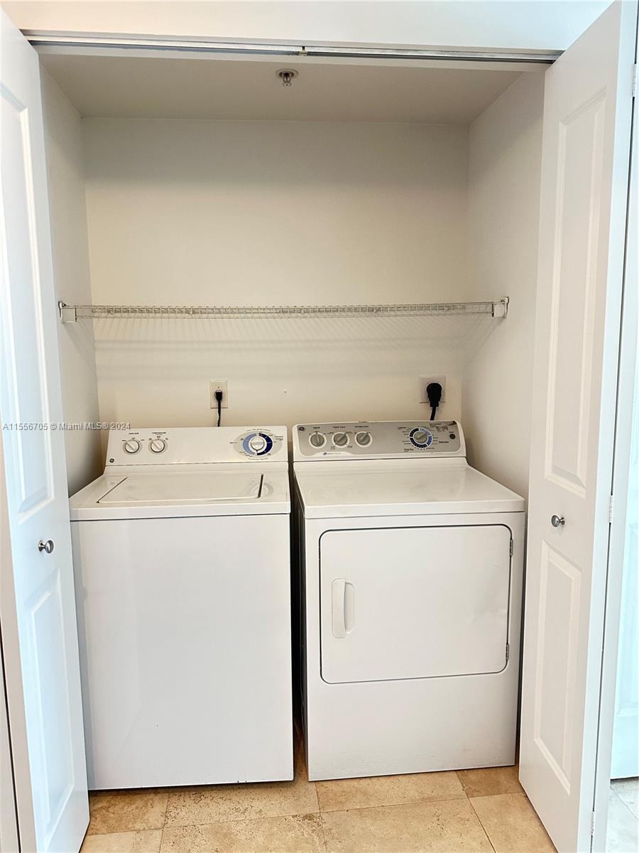 186 SE 12th Ter # 1803