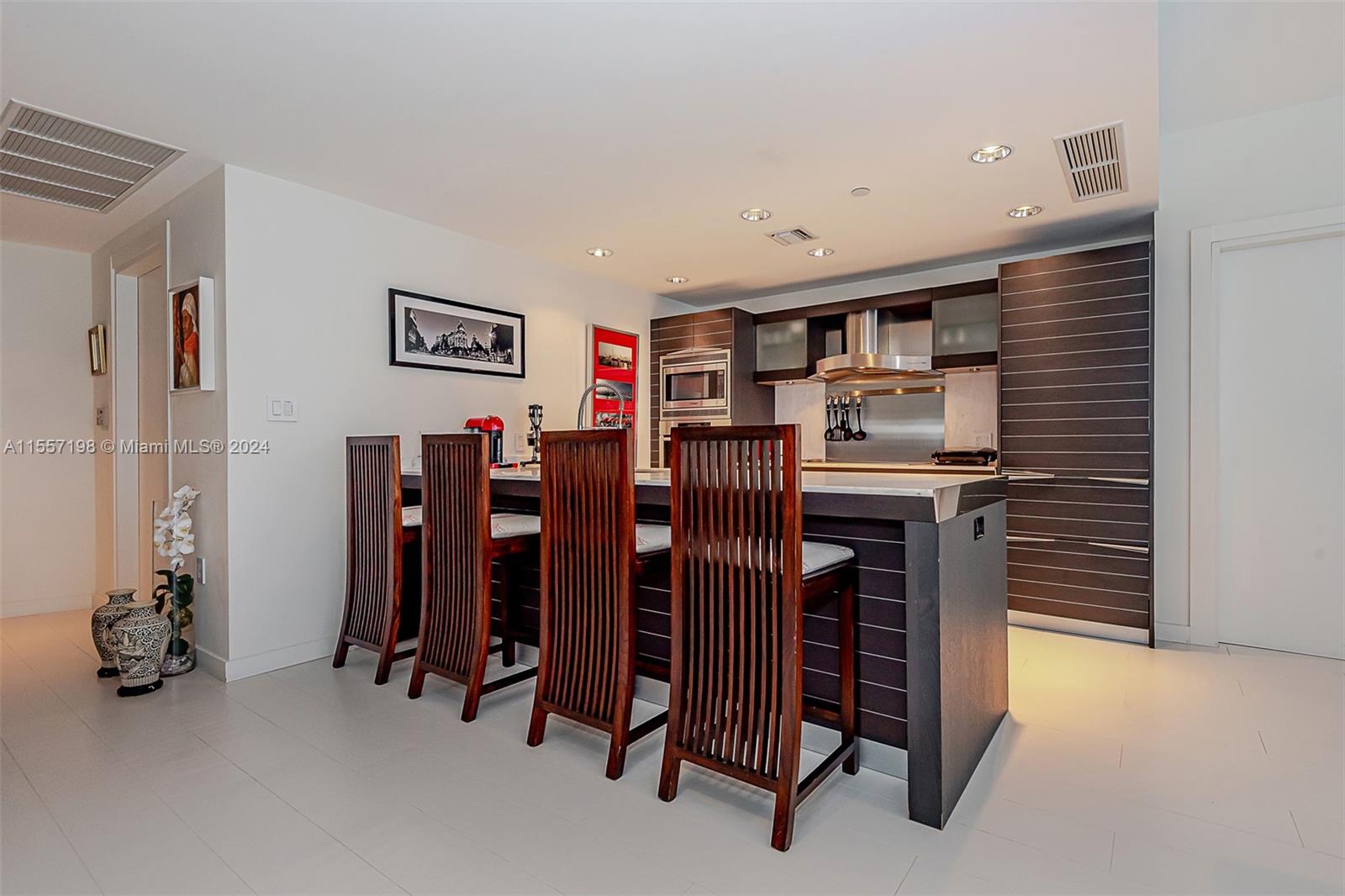 200 S Biscayne Boulevard Way # 3907