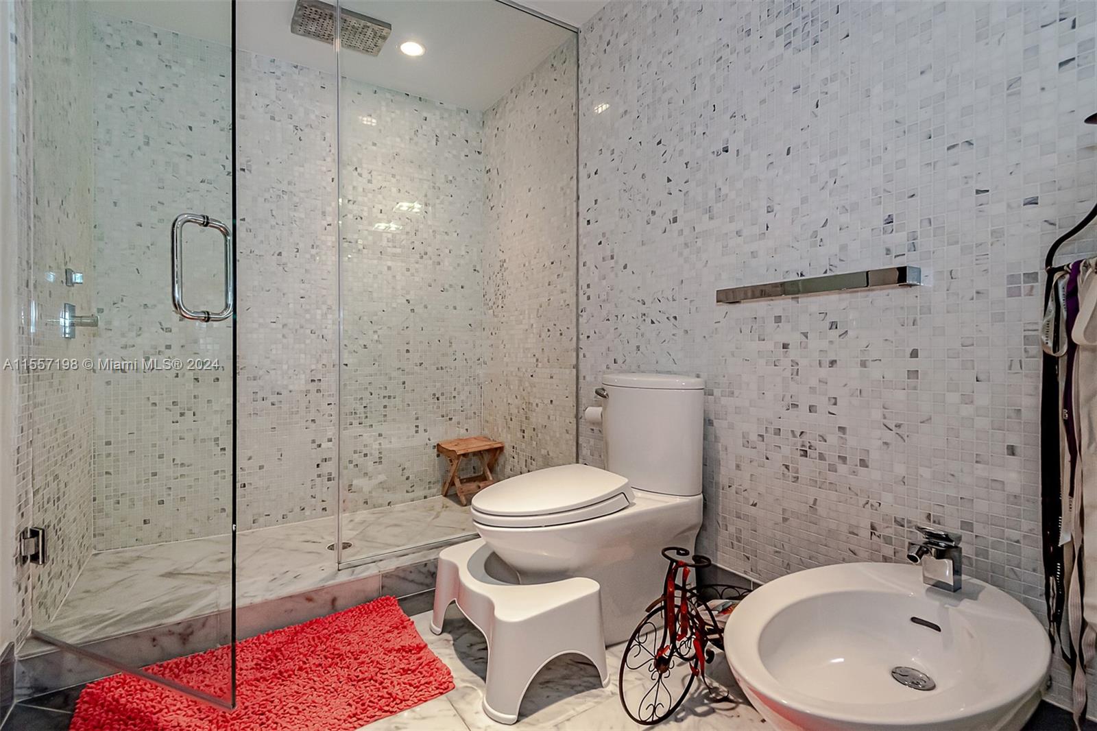 200 S Biscayne Boulevard Way # 3907