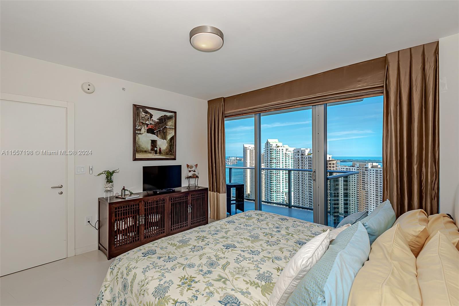 200 S Biscayne Boulevard Way # 3907