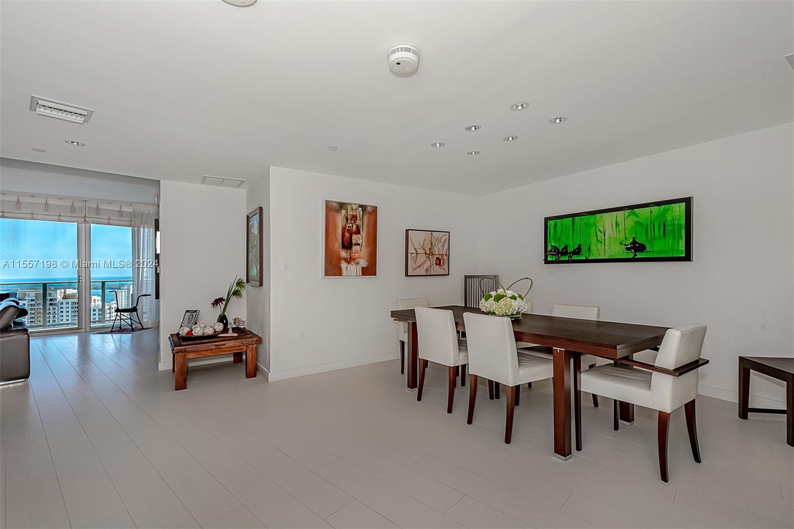 200 S Biscayne Boulevard Way # 3907