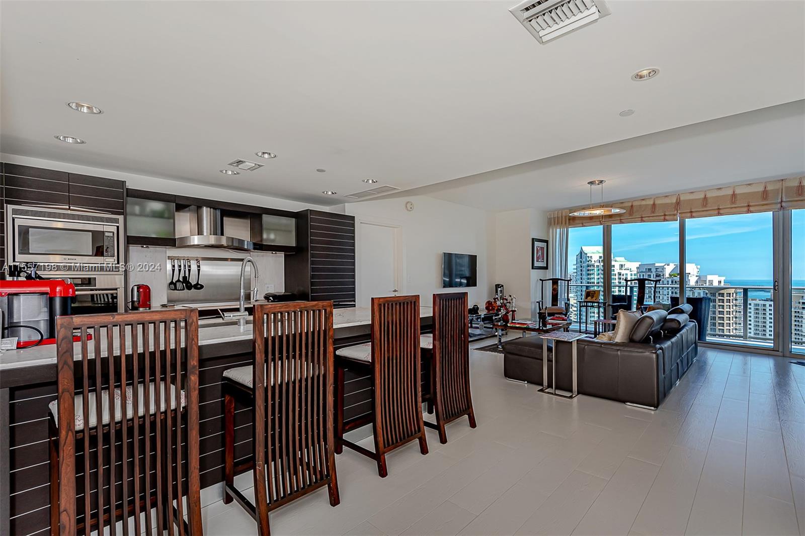200 S Biscayne Boulevard Way # 3907