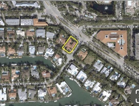101 Island Dr