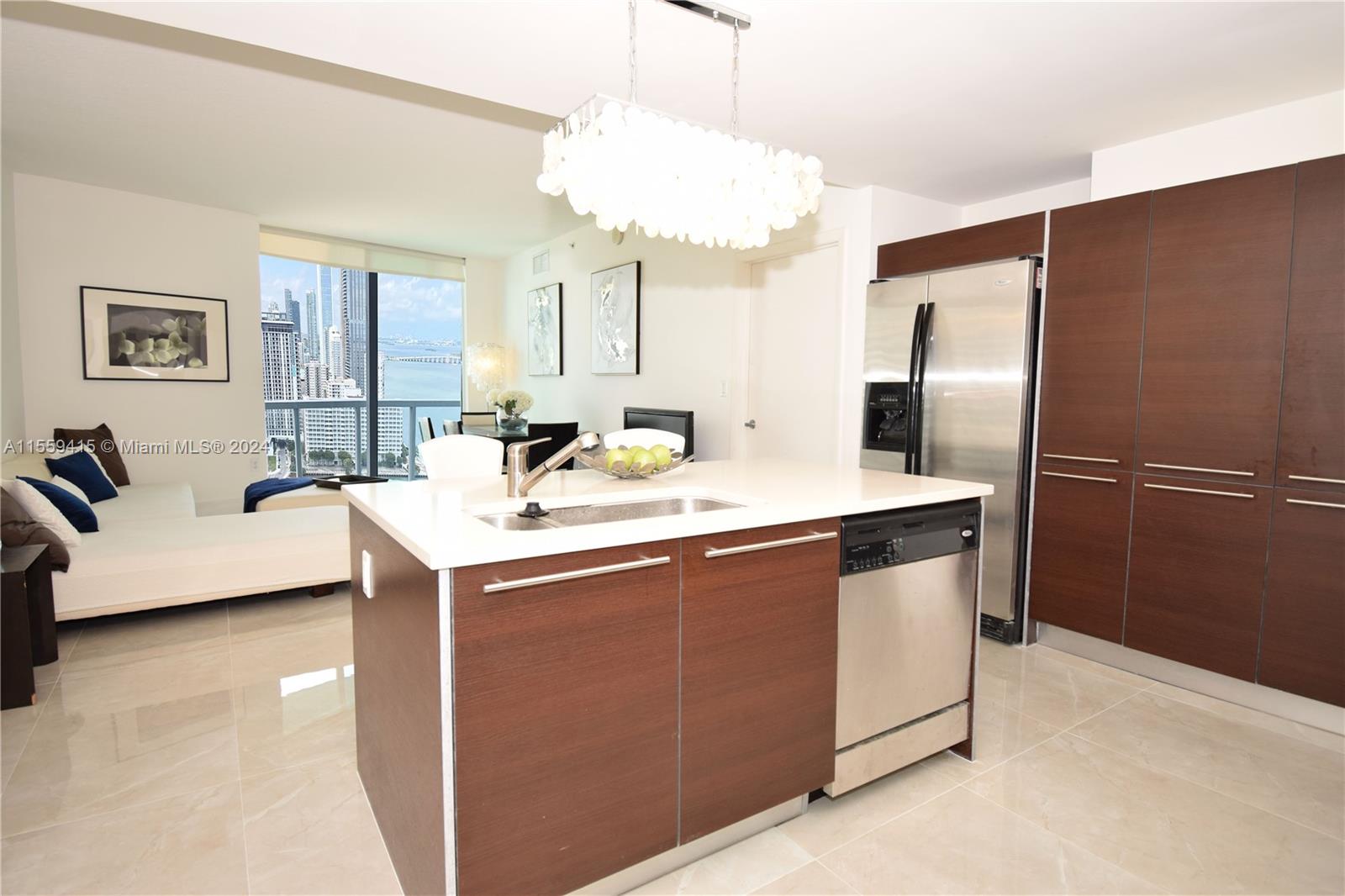1900 N Bayshore Dr # 2804
