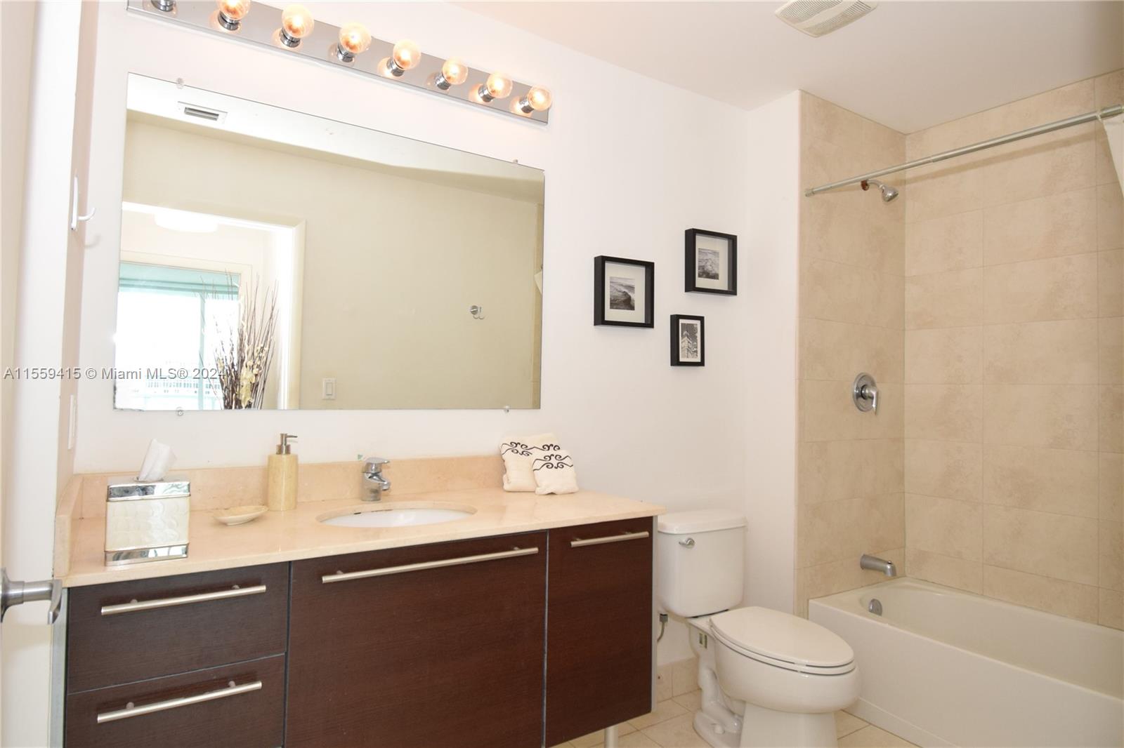 1900 N Bayshore Dr # 2804
