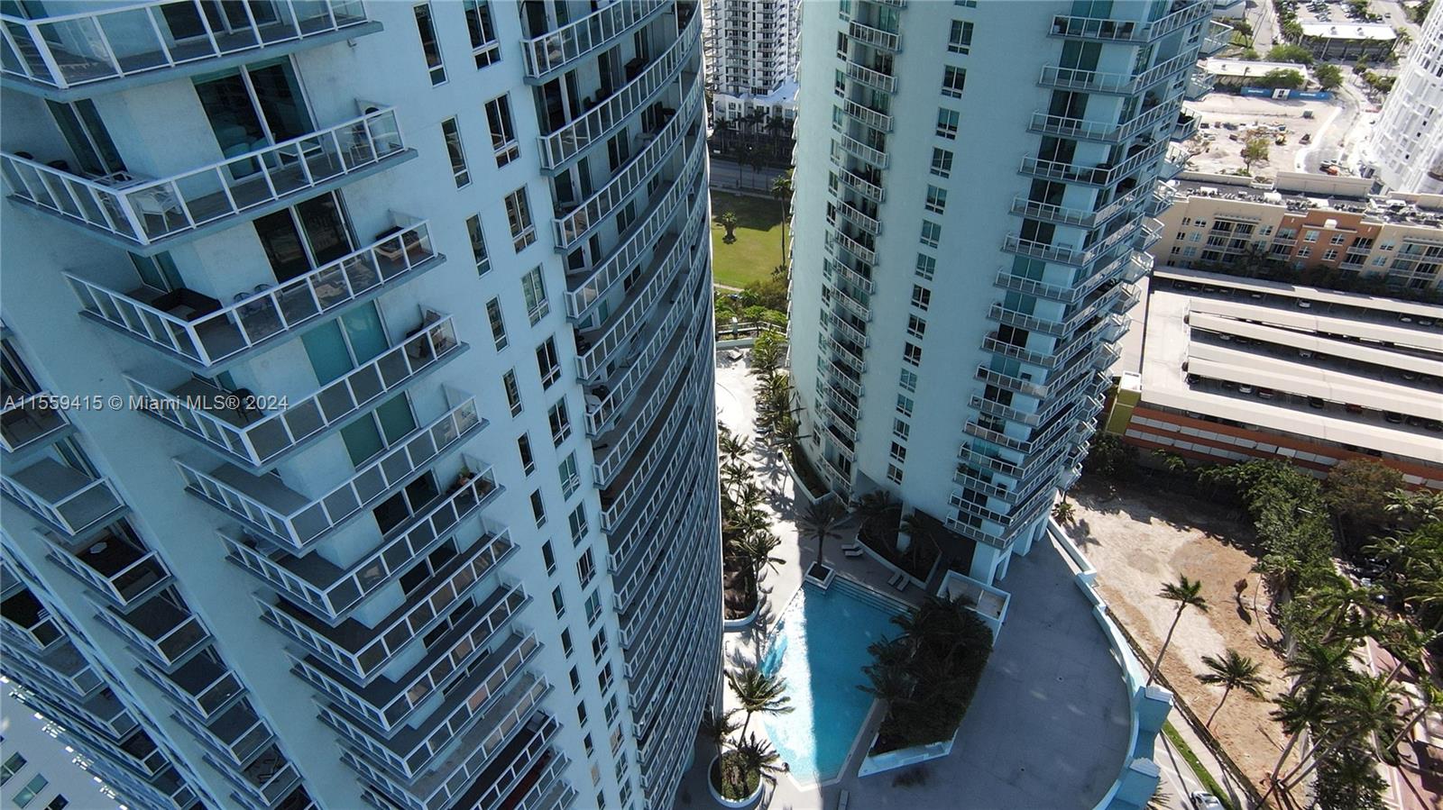 1900 N Bayshore Dr # 2804