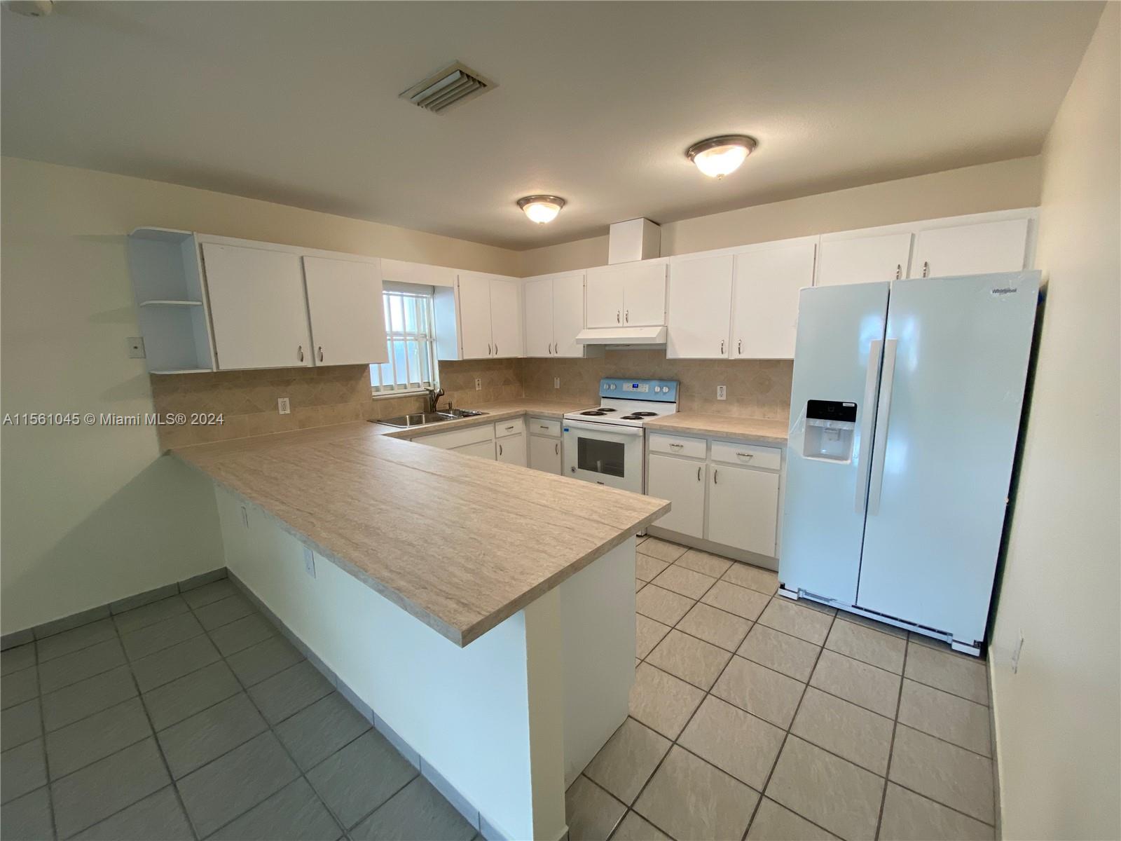 3325 SW 23rd Ter # 0